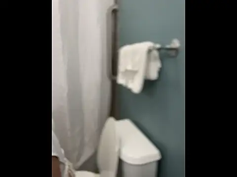 queenkelly1234 online show from April 22, 2026, 4:52 am