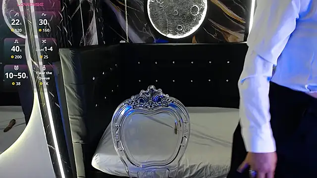 Snapshot of _Pamelamilf chatting on December 18, 2025, 3:27 pm Pamelamilf online show from December 18, 2025, 3:27 pm