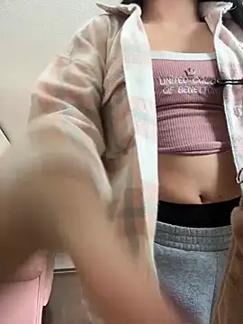 Snapshot of PamelaJonsom_ chatting on February 13, 2026, 2:28 pm PamelaJonsom online show from February 13, 2026, 2:28 pm