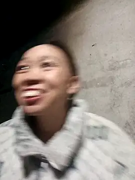 Snapshot of Manni_john chatting on February 6, 2026, 1:45 am Manni john online show from February 6, 2026, 1:45 am