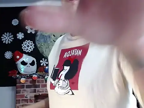 Lucyy Naugthy online show from November 25, 2025, 1:22 pm