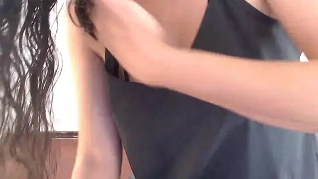 Lucyy Naugthy online show from April 8, 2026, 1:56 pm