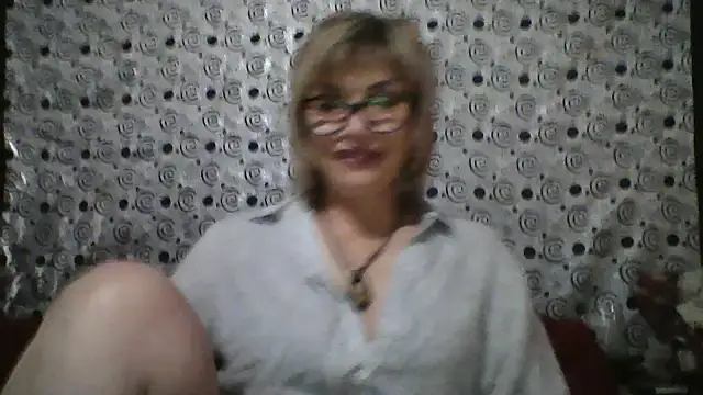 Snapshot of Lia_Ray chatting on October 26, 2025, 7:58 pm Lia Ray online show from October 26, 2025, 7:58 pm