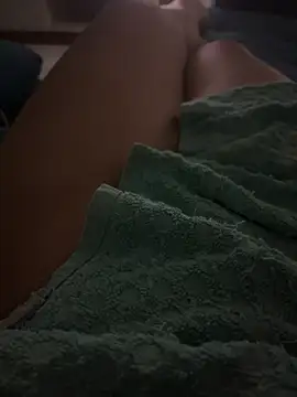 Bellafit02 online show from May 2, 2026, 5:01 am