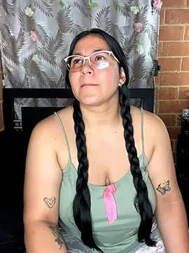 Snapshot of kassandra_luxury chatting on October 30, 2025, 4:44 am kassandra luxury online show from October 30, 2025, 4:44 am