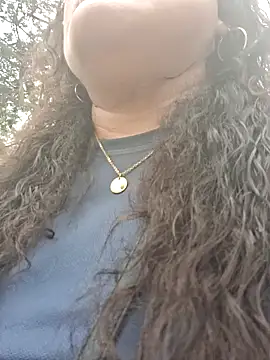 Snapshot of sol093 chatting on February 12, 2026, 3:34 pm sol093 online show from February 12, 2026, 3:34 pm