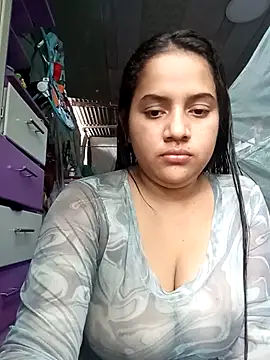solhermosa online show from October 15, 2025, 8:39 pm
