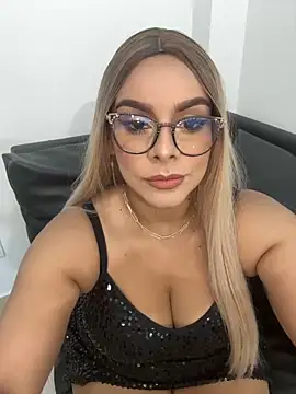 BBWCami  online show from October 25, 2025, 4:51 pm