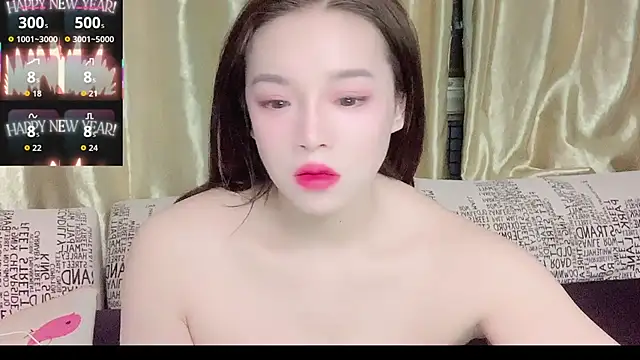 Mimi-777 online show from November 24, 2025, 4:18 pm