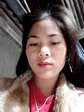 Snapshot of Lyssa-a chatting on November 18, 2025, 9:29 pm Lyssa-a online show from November 18, 2025, 9:29 pm