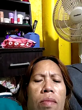 Snapshot of CockBiter83 chatting on December 5, 2025, 8:28 pm CockBiter83 online show from December 5, 2025, 8:28 pm