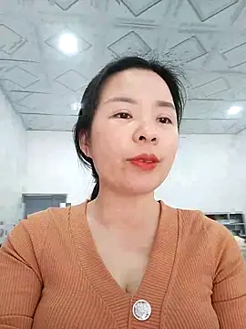 Listen-ly online show from October 31, 2025, 5:04 am