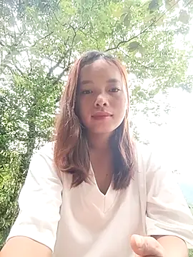 Snapshot of Nguyet2k4 chatting on May 3, 2026, 12:27 am Nguyet2k4 online show from May 3, 2026, 12:27 am