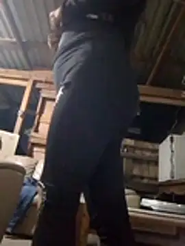 angie hott online show from December 20, 2025, 6:49 am