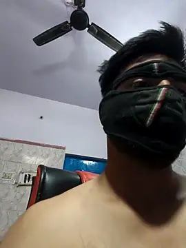 Snapshot of imyoungboymay chatting on October 20, 2025, 8:26 am imyoungboymay online show from October 20, 2025, 8:26 am