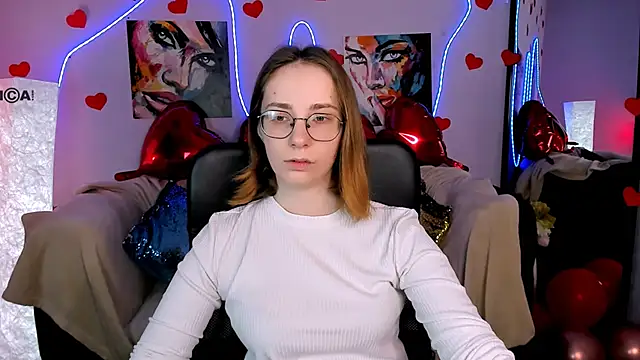 Snapshot of evalora_vei chatting on February 14, 2026, 10:15 am evalora vei online show from February 14, 2026, 10:15 am