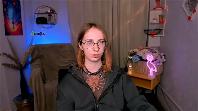 Snapshot of evalora_vei chatting on February 26, 2026, 8:09 pm evalora vei online show from February 26, 2026, 8:09 pm