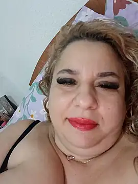 BelleInna online show from November 8, 2025, 7:50 pm