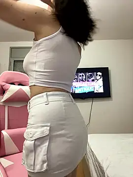 Snapshot of AlanaRius18 chatting on January 8, 2026, 9:26 am AlanaRius18 online show from January 8, 2026, 9:26 am