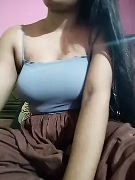 Snapshot of sexy-kiran6 chatting on October 28, 2025, 1:32 pm sexy-kiran6 online show from October 28, 2025, 1:32 pm