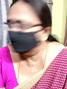 Snapshot of Anasuyatelugu chatting on February 3, 2026, 6:33 am Anasuyatelugu online show from February 3, 2026, 6:33 am