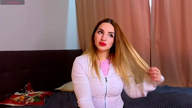 Snapshot of LustLagoon chatting on January 16, 2026, 6:17 am LustLagoon online show from January 16, 2026, 6:17 am