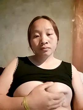 Snapshot of Mising5022 chatting on November 27, 2025, 12:49 pm Mising5022 online show from November 27, 2025, 12:49 pm