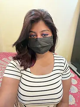 Snapshot of payal_mittal chatting on May 2, 2026, 7:52 pm payal mittal online show from May 2, 2026, 7:52 pm