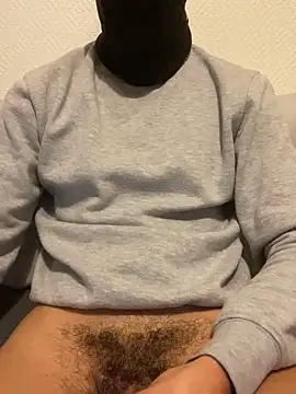 Snapshot of Rebeudeter_ chatting on January 7, 2026, 12:59 am Rebeudeter online show from January 7, 2026, 12:59 am