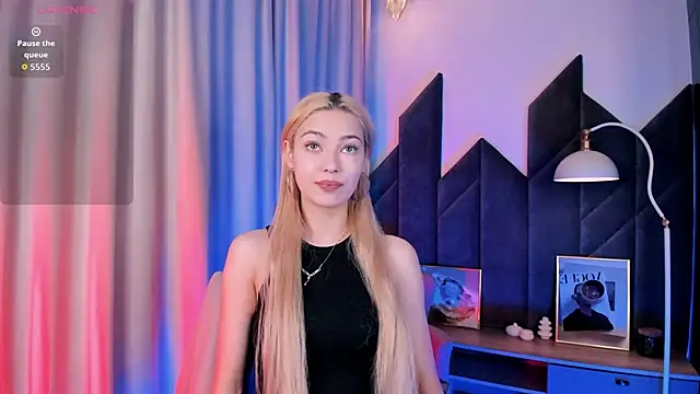 Snapshot of AlysiaSun_ chatting on June 1, 2026, 11:21 am AlysiaSun online show from June 1, 2026, 11:21 am