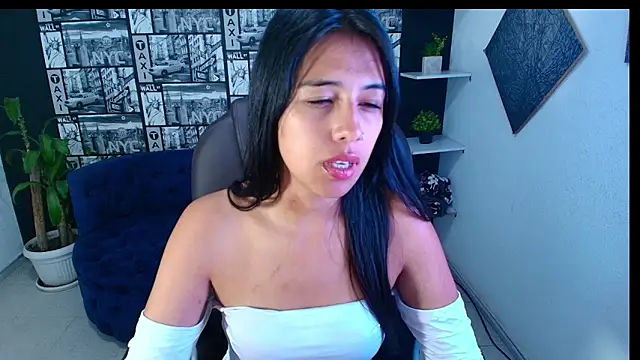 Snapshot of Sub_Scarlett chatting on December 1, 2025, 12:39 pm Sub Scarlett online show from December 1, 2025, 12:39 pm