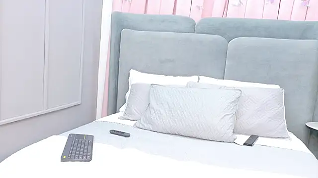 NaughtyHally  online show from March 9, 2026, 12:09 pm