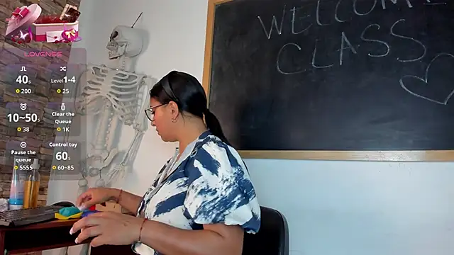 Snapshot of Savanna_rios chatting on November 28, 2025, 11:54 am Savanna rios online show from November 28, 2025, 11:54 am