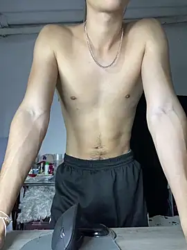Snapshot of Myke_hotxxx chatting on December 14, 2025, 9:20 pm Myke hotxxx online show from December 14, 2025, 9:20 pm