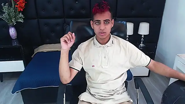 Snapshot of MarkoStorck chatting on October 29, 2025, 7:35 pm MarkoStorck online show from October 29, 2025, 7:35 pm