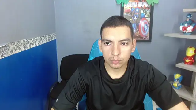 Snapshot of Axel_Stones_ chatting on November 3, 2025, 2:09 pm Axel Stones online show from November 3, 2025, 2:09 pm