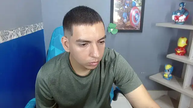 Snapshot of Axel_Stones_ chatting on November 5, 2025, 1:58 pm Axel Stones online show from November 5, 2025, 1:58 pm