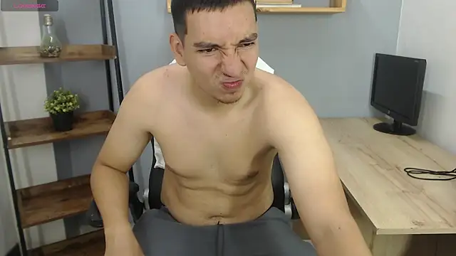 Snapshot of Axel_Stones_ chatting on November 11, 2025, 2:34 pm Axel Stones online show from November 11, 2025, 2:34 pm