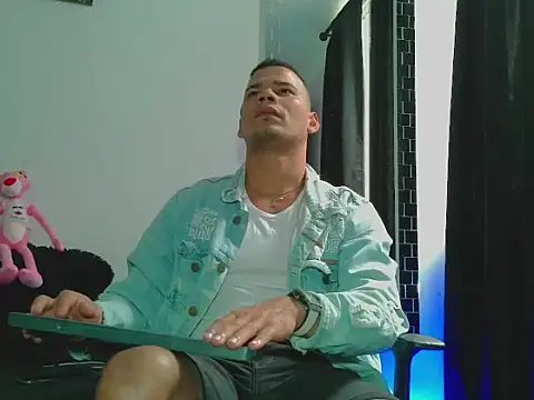 DaamonSlader  online show from February 25, 2026, 9:03 pm