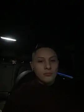 Feloh95 online show from November 13, 2025, 3:43 am