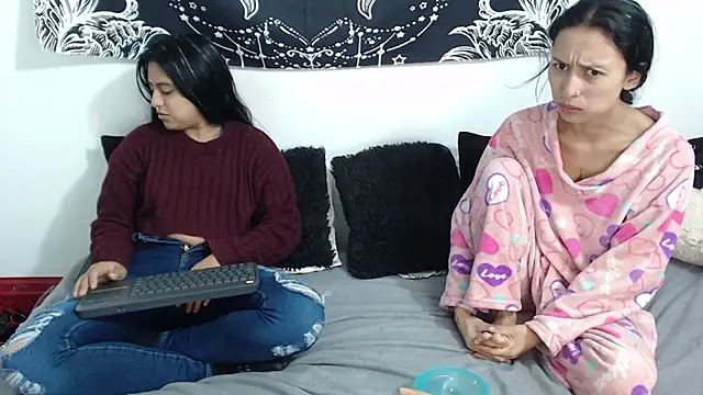 abby n emily online show from March 28, 2026, 1:45 pm