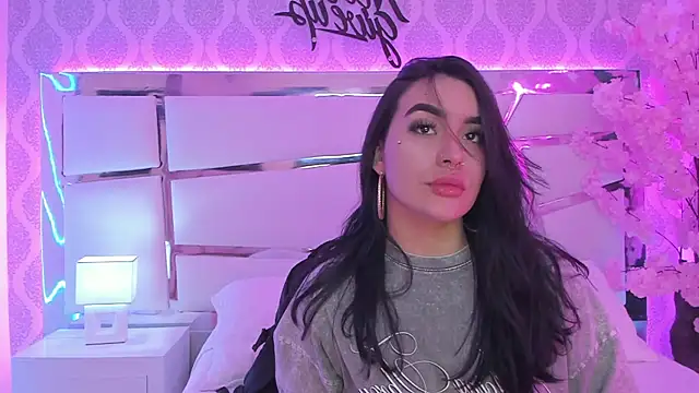 DevoraCarther online show from November 1, 2025, 2:22 pm