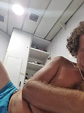 Snapshot of shainnfk chatting on January 17, 2026, 1:26 pm shainnfk online show from January 17, 2026, 1:26 pm