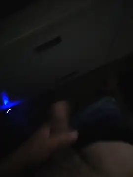 Snapshot of shainnfk chatting on February 24, 2026, 12:39 pm shainnfk online show from February 24, 2026, 12:39 pm