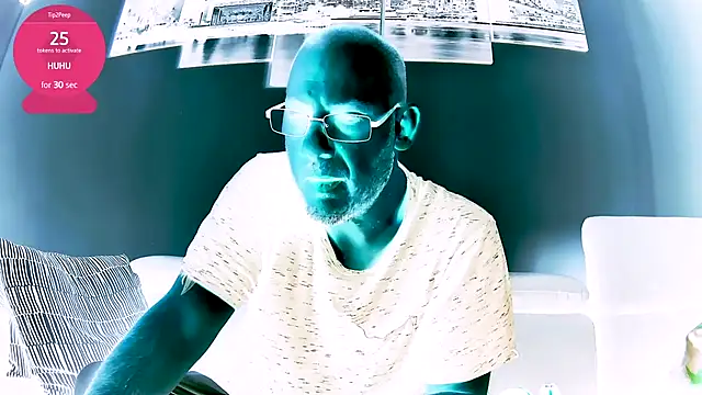 bull419M online show from April 17, 2026, 9:01 am