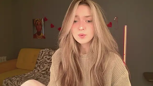 Snapshot of BellaSink chatting on February 20, 2026, 5:37 am BellaSink online show from February 20, 2026, 5:37 am