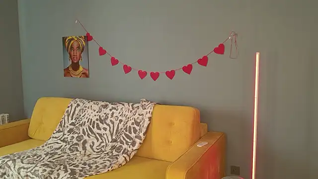 Snapshot of BellaSink chatting on February 18, 2026, 5:38 am BellaSink online show from February 18, 2026, 5:38 am