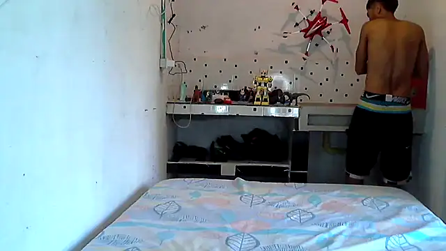 AXionX online show from March 15, 2026, 12:23 pm