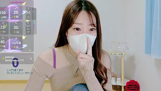 Snapshot of TSUKI_circle chatting on November 10, 2025, 2:44 pm TSUKI circle online show from November 10, 2025, 2:44 pm