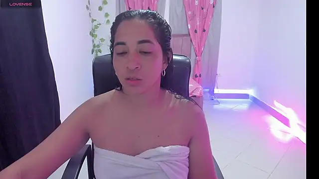 Snapshot of Kruela chatting on May 2, 2026, 12:27 am Kruela online show from May 2, 2026, 12:27 am